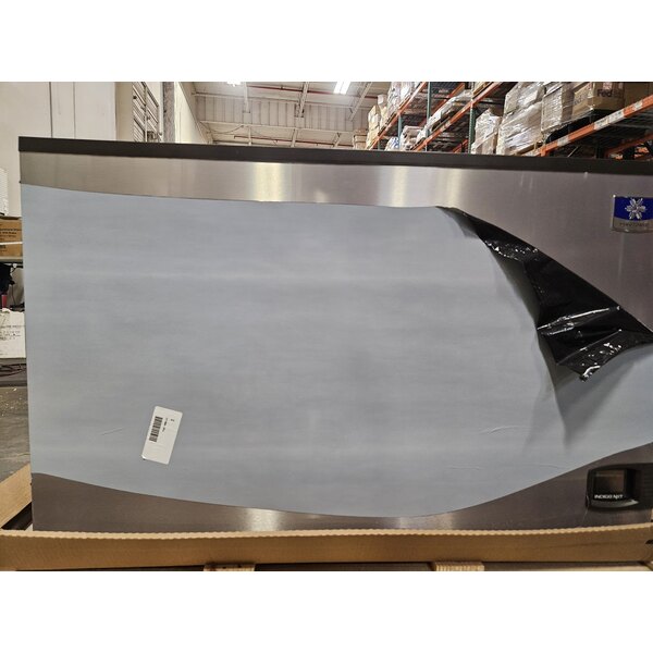 Scratch and Dent Manitowoc IYT1500A Indigo NXT Series 48" Air Cooled Half Size Cube Ice Machine - 208-230V, 1 Phase, 1660 lb.