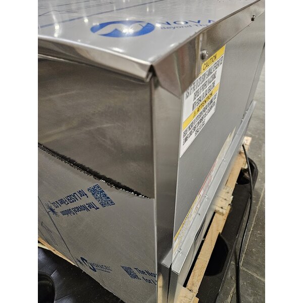 Scratch and Dent Beverage-Air UCR34HC 34" Shallow Depth Low Profile Undercounter Refrigerator