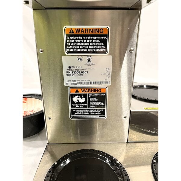 Scratch and Dent Bunn 13300.0003 VP17-3 Low Profile Pourover Coffee Brewer with 3 Warmers