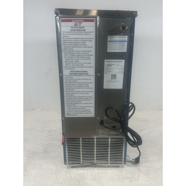 Scratch and Dent Hoshizaki AM-50BAK 14 7/8" Air Cooled Undercounter Top Hat Cube Ice Machine with 27 lb. Bin - 54 lb.