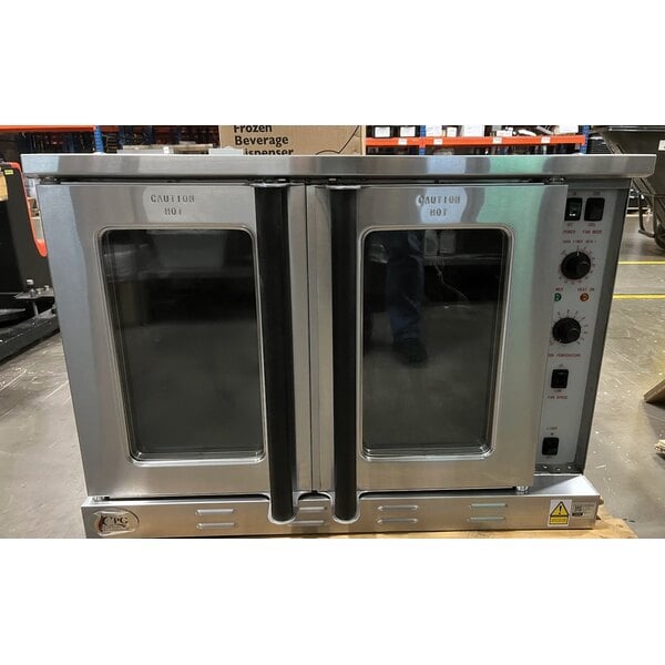 Scratch and Dent Cooking Performance Group FEC-100-B Single Deck Standard Depth Full Size Electric Convection Oven - 208V, 1 Phase, 11 kW