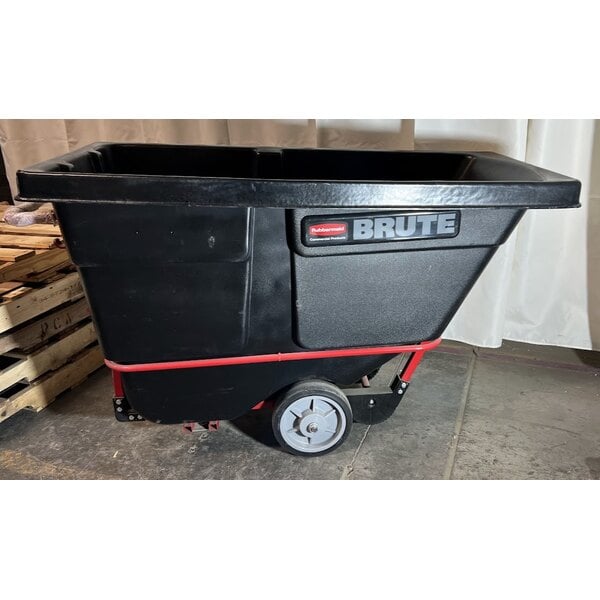 Scratch and Dent Rubbermaid® FG130600BLA BRUTE Black 0.5 Cubic Yard Tilt Truck / Trash Cart (1400 lb.)