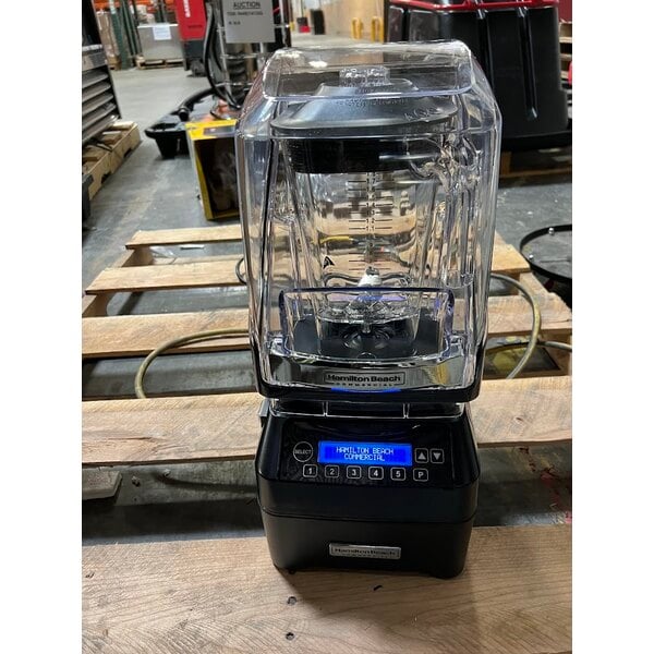 Scratch and Dent Hamilton Beach HBH755R Eclipse 64 oz. High Performance Blender - 120V, 3 hp
