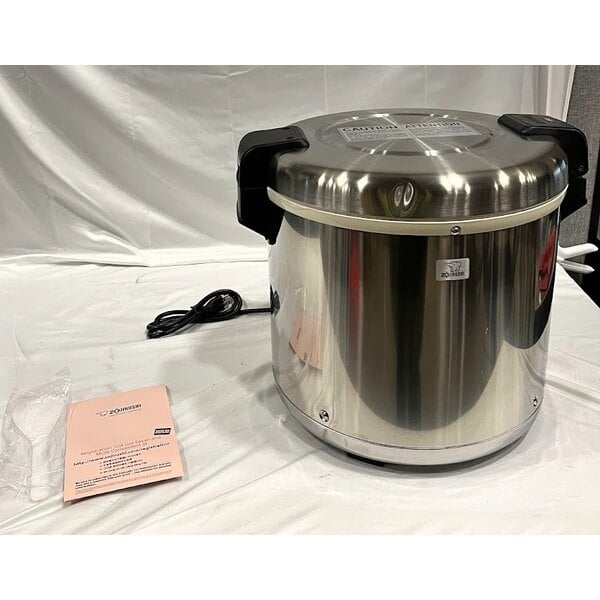 Scratch and Dent Zojirushi THA-803SA 88 Cup (Cooked) Stainless Steel Electric Rice Warmer with Removable Pot - 120V, 77W