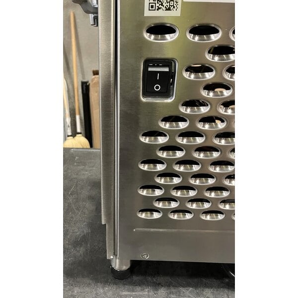 Scratch and Dent Crathco SR-2E-16 Classic Pro Bubbler Double 2.4 Gallon Bowl Refrigerated Beverage Dispenser - 120V