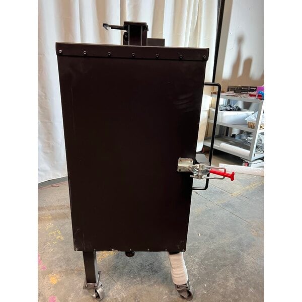 Scratch and Dent Old Country BBQ Pits 1133OFSM Insulated Gravity-Fed Smoker