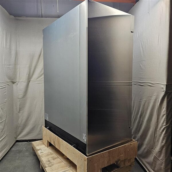 Scratch and Dent MainStreet Equipment BMR-49-F 54" Solid Door Reach-In Freezer