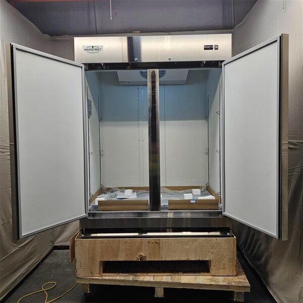 Scratch and Dent MainStreet Equipment BMR-49-F 54" Solid Door Reach-In Freezer