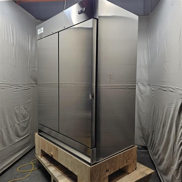 Scratch and Dent MainStreet Equipment BMR-49-F 54" Solid Door Reach-In Freezer