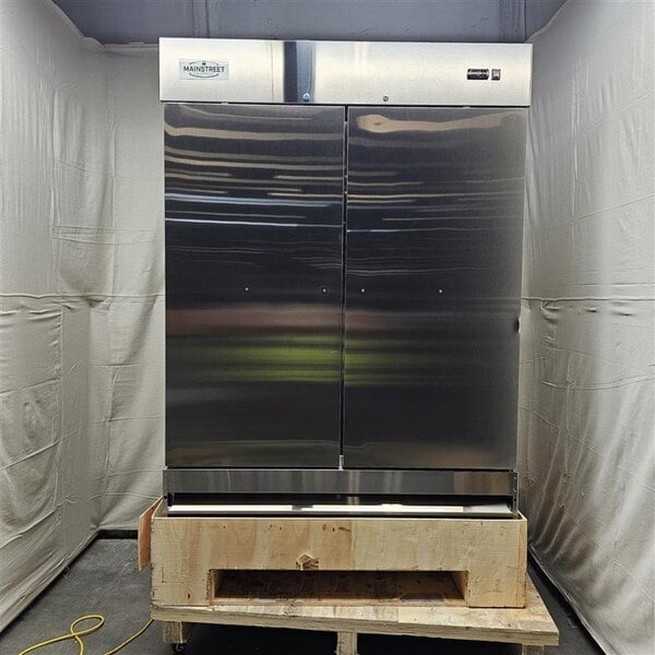 Scratch and Dent MainStreet Equipment BMR-49-F 54" Solid Door Reach-In Freezer