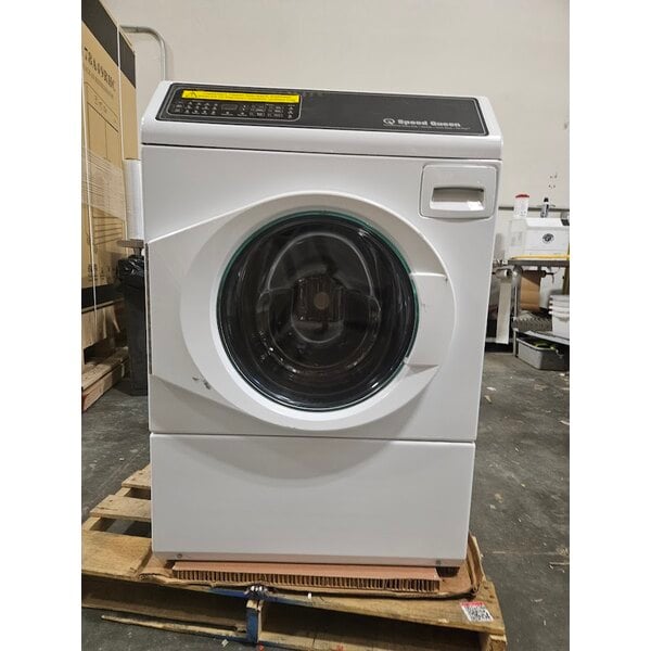 Scratch and Dent Speed Queen FF7011WN 3.5 cu. ft. 27" Front Load Washer with Front Control and Pet Plus - Free Use