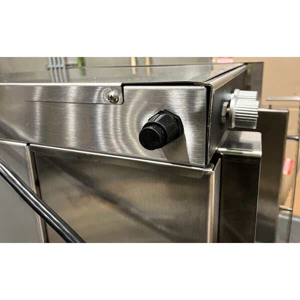 Scratch and Dent Vollrath CT2H-120250 JT1H Conveyor Toaster with 2 1/2" Opening - 120V, 1600W