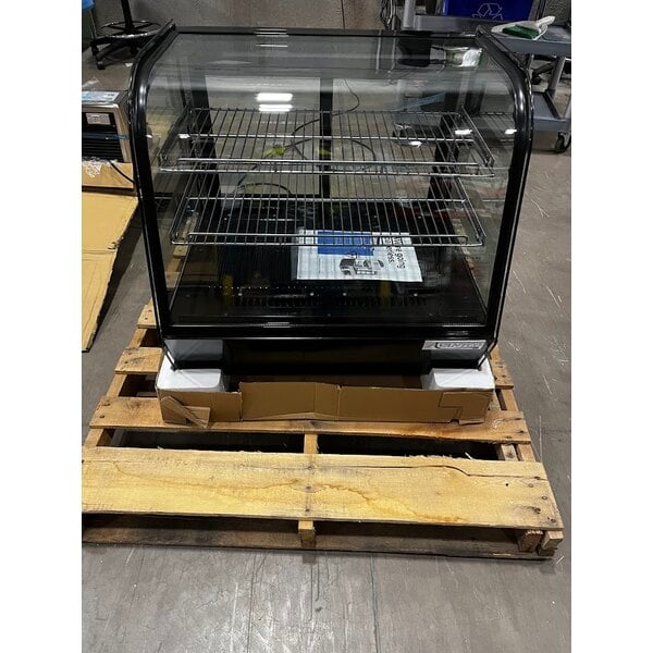 Scratch and Dent Avantco BCC-28-HC 27 1/2" Black Refrigerated Countertop Bakery Display Case with LED Lighting