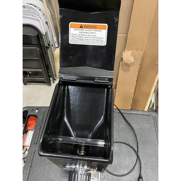 Scratch and Dent Bunn 22100.0000 G3 HD 3 lb. Black Bulk Coffee Grinder
