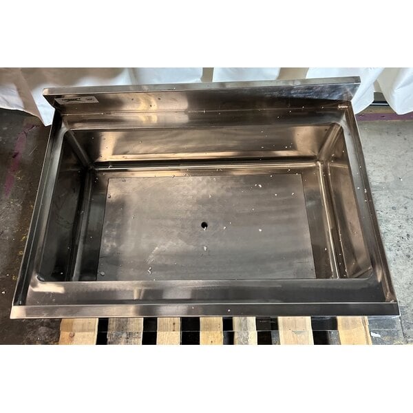 Scratch and Dent Regency 21" x 30" Underbar Ice Bin with 10 Circuit Post-Mix Cold Plate and Bottle Holders - 65 lb.