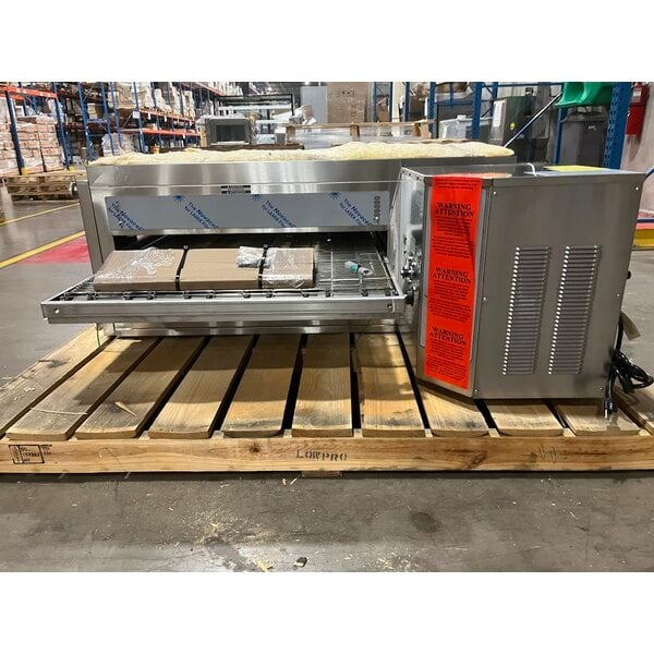 Scratch and Dent Lincoln 3240-000-N-K2302 Impinger 3240 Series FastBake Natural Gas Conveyor Oven, Bidirectional Operation - 115,000 BTU