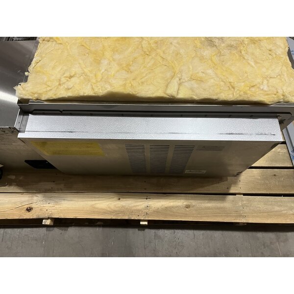 Scratch and Dent Lincoln 3240-000-N-K2302 Impinger 3240 Series FastBake Natural Gas Conveyor Oven, Bidirectional Operation - 115,000 BTU