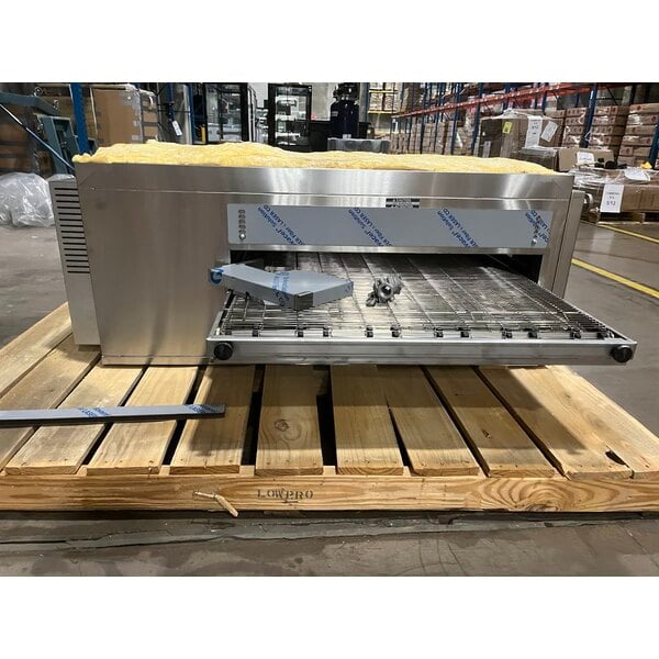 Scratch and Dent Lincoln 3240-000-N-K2302 Impinger 3240 Series FastBake Natural Gas Conveyor Oven, Bidirectional Operation - 115,000 BTU
