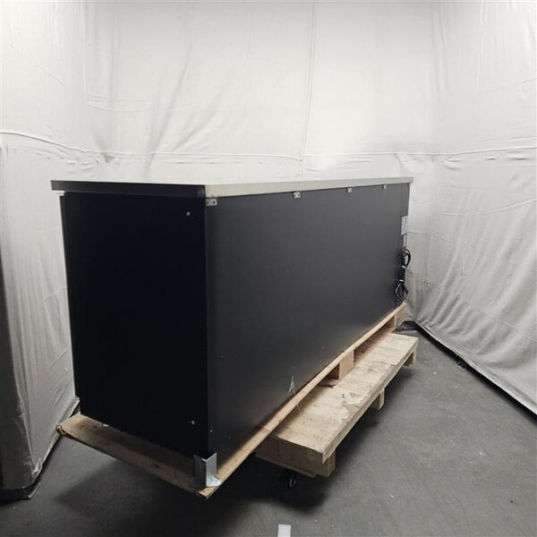 Scratch and Dent Avantco UDD-4-HC Black Kegerator / Beer Dispenser with (2) 2 Tap Towers - (3) 1/2 Keg Capacity