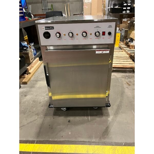 Scratch and Dent Cooking Performance Group SlowPro CHSP1SM Cook and Hold Oven with Smoker Feature - 208/240V, 2250/3000W