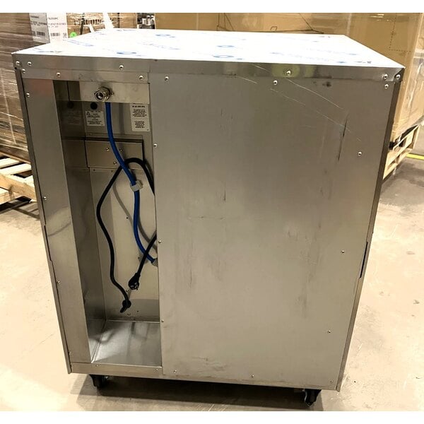 Scratch and Dent Moffat USP85M12 Turbofan Full Size 12 Tray Electric Holding Cabinet / Proofer with Mechanical Controls - 110-120V