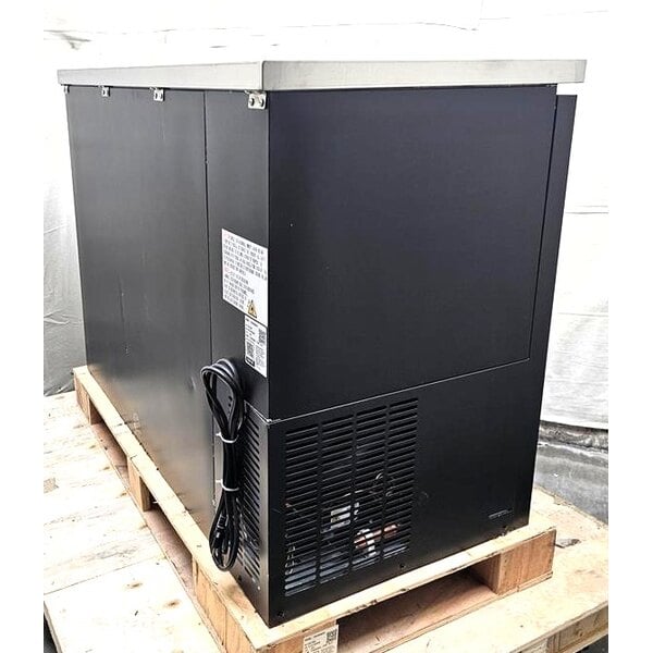 Scratch and Dent Avantco UBB-48-HC 48" Black Counter Height Narrow Solid Door Back Bar Refrigerator with LED Lighting