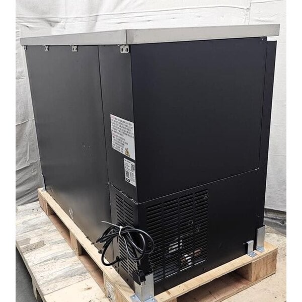 Scratch and Dent Avantco UBB-48-HC 48" Black Counter Height Narrow Solid Door Back Bar Refrigerator with LED Lighting