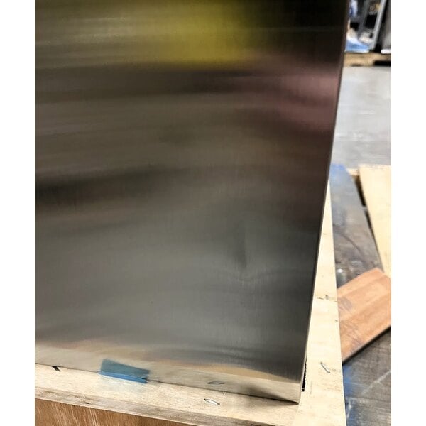Scratch and Dent Avantco Z1-F-HC 29" Solid Door Stainless Steel Reach-In Freezer