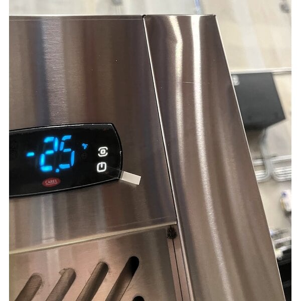 Scratch and Dent Avantco Z1-F-HC 29" Solid Door Stainless Steel Reach-In Freezer