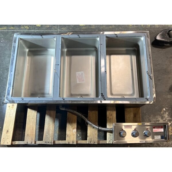 Scratch and Dent Wells MOD-300TDM 3 Pan Drop-In Hot Food Well with Drain Manifolds - Thermostatic Control