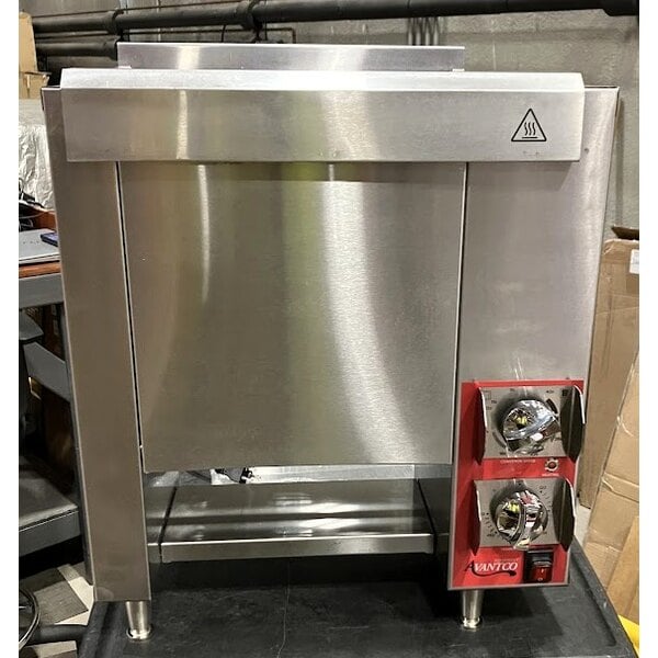 Scratch and Dent Avantco CPBTR66A Compact Vertical Contact Bun Toaster - 120V, 1,650W
