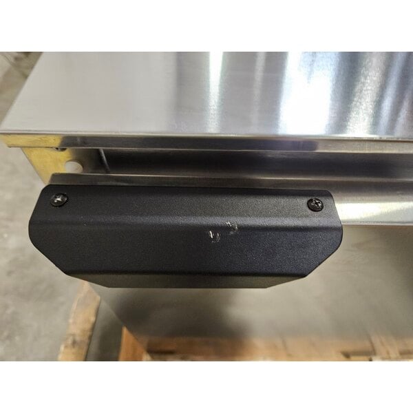 Scratch and Dent Beverage-Air UCR27AHC-104 27" Low Profile Undercounter Refrigerator