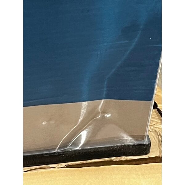 Scratch and Dent Manitowoc D970 Ice Storage Bin - 882 lb.
