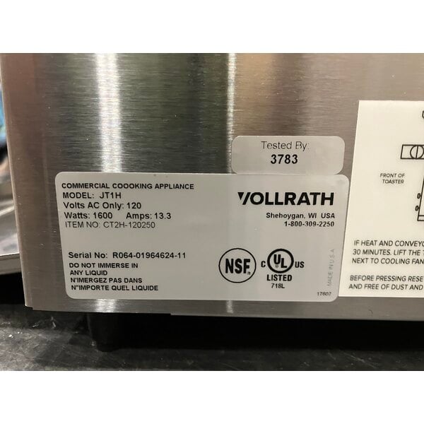 Scratch and Dent Vollrath CT2H-120250 JT1H Conveyor Toaster with 2 1/2" Opening - 120V, 1600W