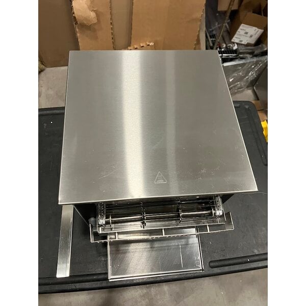 Scratch and Dent Vollrath CT2H-120250 JT1H Conveyor Toaster with 2 1/2" Opening - 120V, 1600W