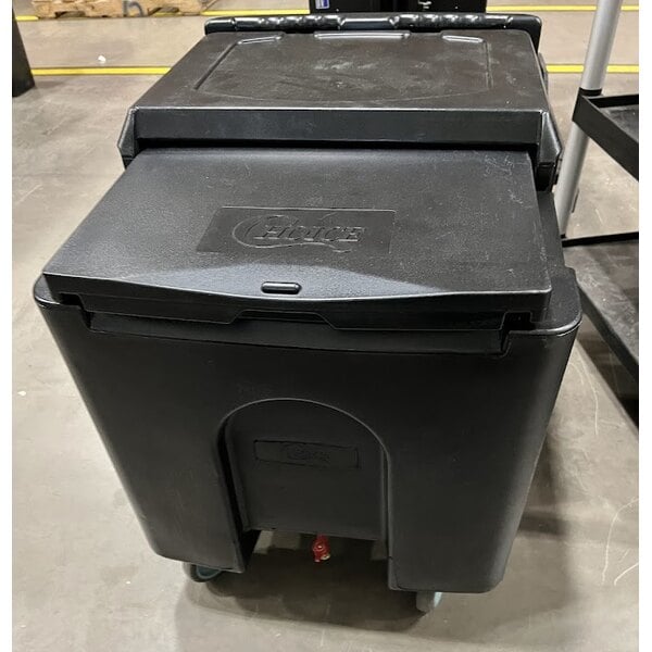 Scratch and Dent Choice 125 lb. Black Mobile Ice Bin