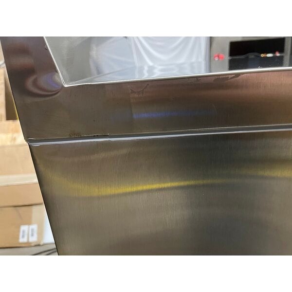 Scratch and Dent Avantco ZWT-27R-HC 27" Front Breathing Worktop Refrigerator with 3 1/2" Backsplash