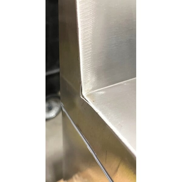 Scratch and Dent Avantco ZWT-27R-HC 27" Front Breathing Worktop Refrigerator with 3 1/2" Backsplash
