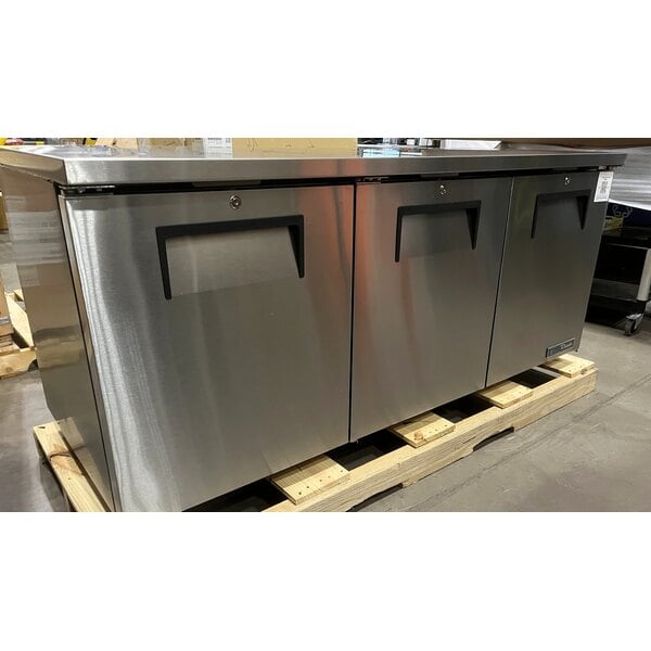 Scratch and Dent True TUC-72-HC 72 3/8" Undercounter Refrigerator