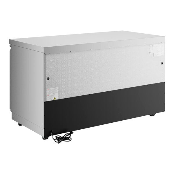 Scratch and Dent Avantco ZUC-60R-HC 60" Front Breathing Undercounter Refrigerator