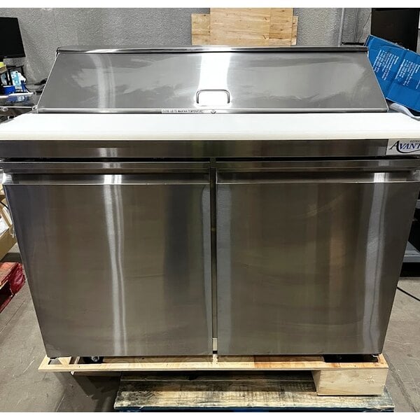 Scratch and Dent Avantco SS-PT-48-HC 46 3/4" 2 Door Stainless Steel Refrigerated Sandwich Prep Table