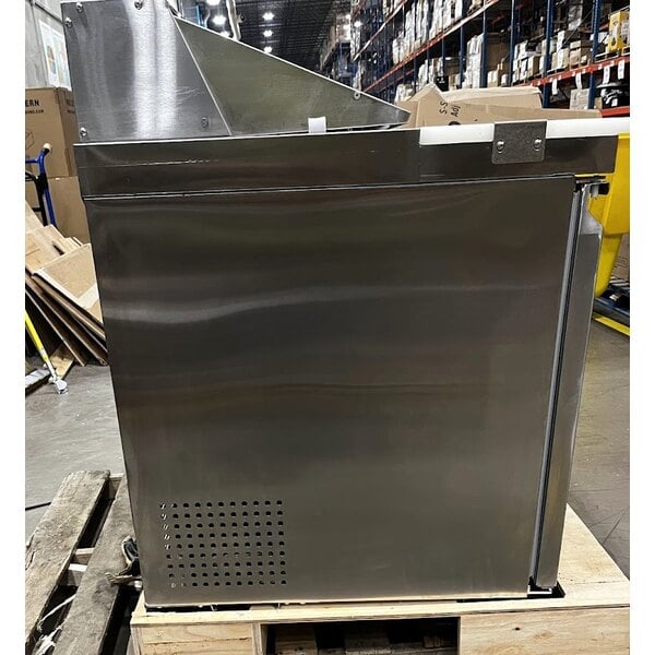 Scratch and Dent Avantco SS-PT-48-HC 46 3/4" 2 Door Stainless Steel Refrigerated Sandwich Prep Table
