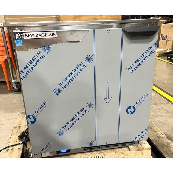 Scratch and Dent Beverage-Air UCF27AHC-24-23 27" Low Profile Undercounter Freezer with Left Hinged Door