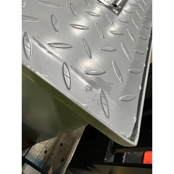 Scratch and Dent Regency 40 lb. 20 GPM Grease Trap with 3" Non-Threaded Connections - PDI Certified