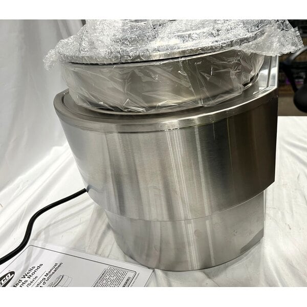 Scratch and Dent Hatco RHW-2 Dual 11 Qt. Round Heated Food Well with Insets and Lids - 208/240V, 2045-2725W