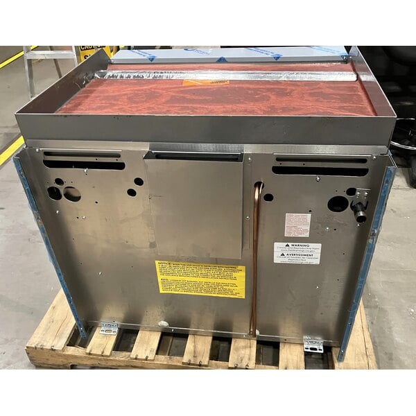Scratch and Dent Garland G36-G36R Natural Gas 36" Range with 36" Griddle and Standard Oven - 92,000 BTU