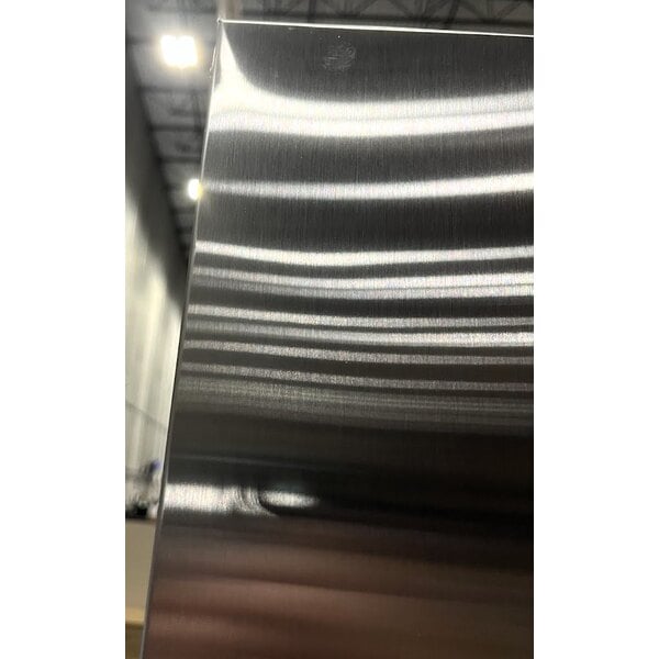 Scratch and Dent Avantco Z1-F-HC 29" Solid Door Stainless Steel Reach-In Freezer