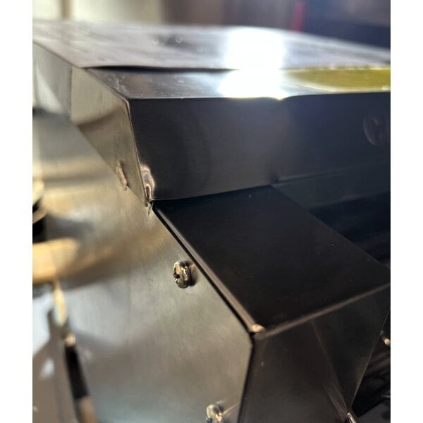 Scratch and Dent Avantco T3300B Commercial 10" Wide Conveyor Toaster with 3" Opening - 208V, 3300W, 800 Slices per Hour