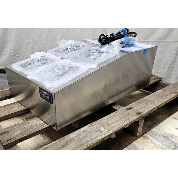 Scratch and Dent Arctic Air ACP4SQ 15" Countertop Refrigerated Prep Rail