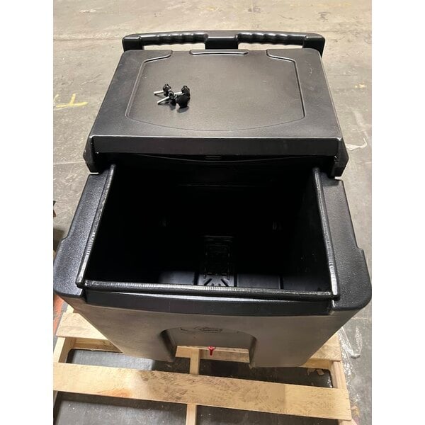 Scratch and Dent Choice 125 lb. Black Mobile Ice Bin